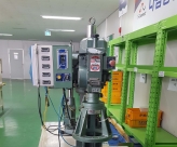 다축자동탭핑기8축